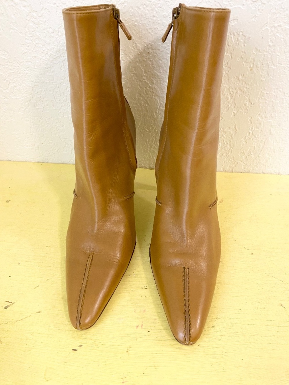 Tod’s  Size 8 1/2 Women’s  Brown Leather Heeled Boots made In Italy